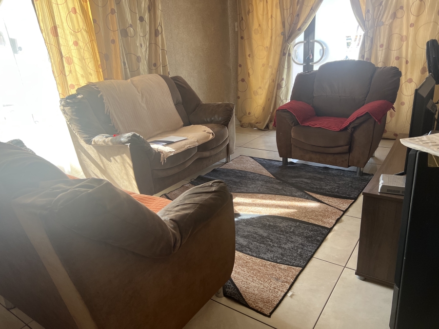 3 Bedroom Property for Sale in Geelhoutpark North West